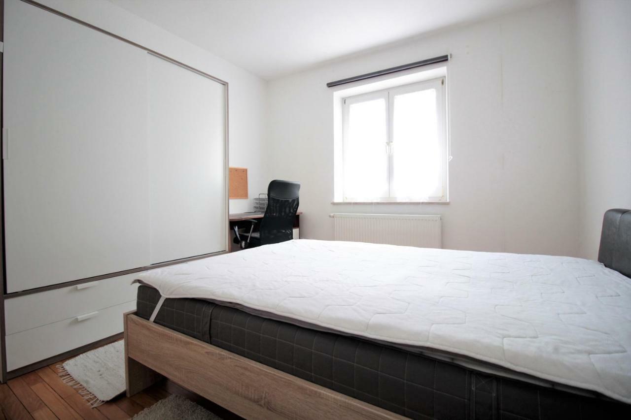 Charming 3-Bedroom Apartment With Parking Lot Βίρτσμπουργκ Εξωτερικό φωτογραφία