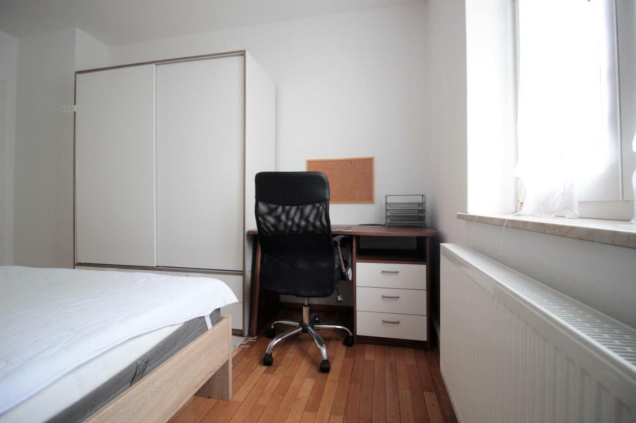 Charming 3-Bedroom Apartment With Parking Lot Βίρτσμπουργκ Εξωτερικό φωτογραφία